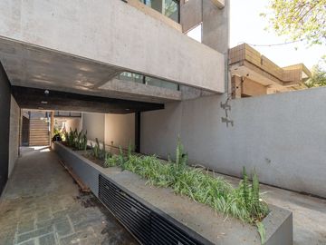 MONOAMBIENTE EN VENTA CON COCHERA EN ALBERDI