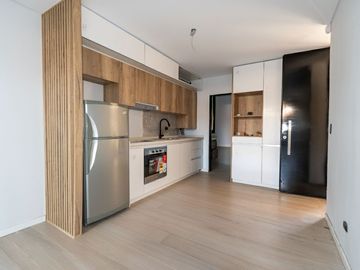 MONOAMBIENTE EN VENTA CON COCHERA EN ALBERDI