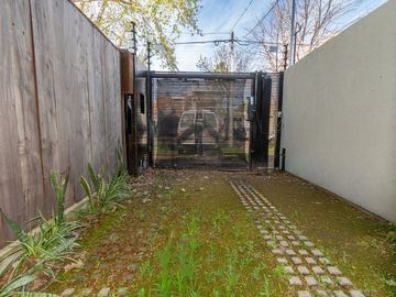MONOAMBIENTE EN VENTA CON COCHERA EN ALBERDI