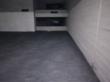 VENTA DE COCHERA CENTRICA URQUIZA 1300 EN ROSARIO