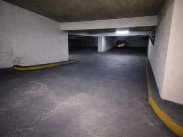 VENTA DE COCHERA CENTRICA URQUIZA 1300 EN ROSARIO