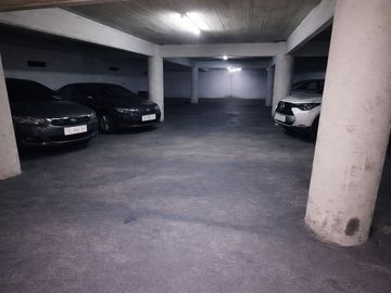 VENTA DE COCHERA CENTRICA URQUIZA 1300 EN ROSARIO