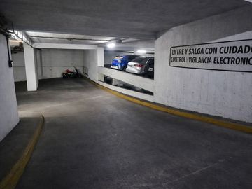 VENTA DE COCHERA CENTRICA URQUIZA 1300 EN ROSARIO