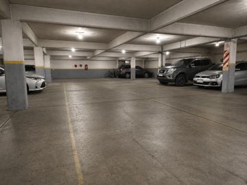 Venta Cochera cubierta por Belgrano