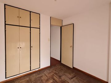 VENTA DEPARTAMENTO 1 DORM ZONA PATIO OLMOS CÓRDOBA