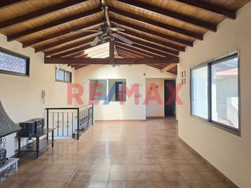 CASA 5 AMB VENTA AVELLANEDA PILETA QUINCHO TIPO PH