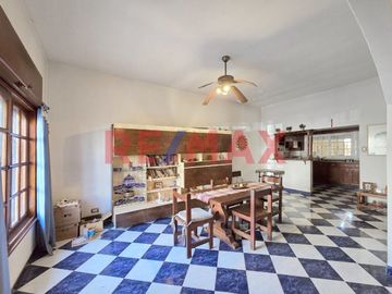 CASA 5 AMB VENTA AVELLANEDA PILETA QUINCHO TIPO PH