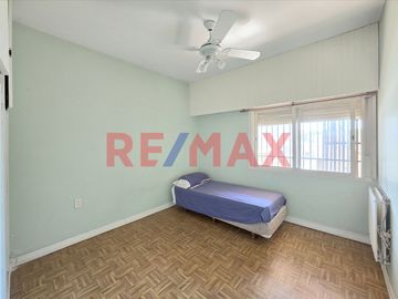 CASA 5 AMB VENTA AVELLANEDA PILETA QUINCHO TIPO PH