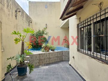 CASA 5 AMB VENTA AVELLANEDA PILETA QUINCHO TIPO PH