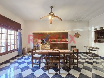 CASA 5 AMB VENTA AVELLANEDA PILETA QUINCHO TIPO PH