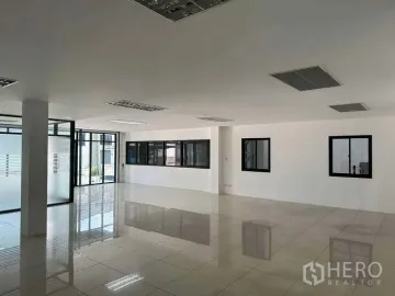 For rent or sale Factory 1666 sqm in Bang Phli, Samut Prakan