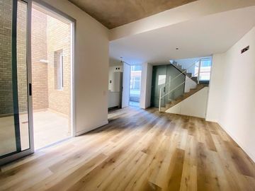 Triplex 2/3 dormitorios c/baulera