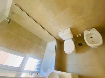 Triplex 2/3 dormitorios c/baulera