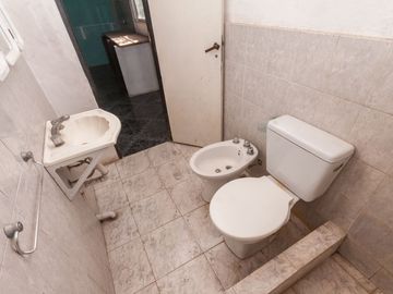 Casa en venta 8,66x32 mts 3 amb/ jardín a nueva!!!