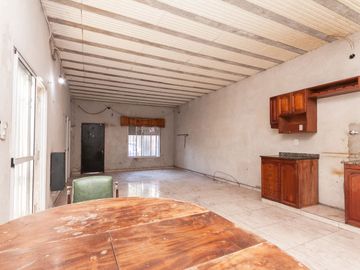 Casa en venta 8,66x32 mts 3 amb/ jardín a nueva!!!