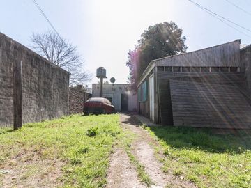 Casa en venta 8,66x32 mts 3 amb/ jardín a nueva!!!