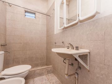 Casa en venta 8,66x32 mts 3 amb/ jardín a nueva!!!