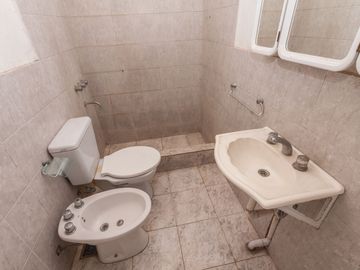 Casa en venta 8,66x32 mts 3 amb/ jardín a nueva!!!
