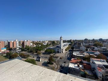 Edificio en venta zona Medicina - Echesortu