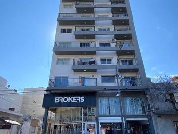 Edificio en venta zona Medicina - Echesortu