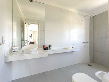 VENTA DEPARTAMENTO 2 DORMITORIOS FISHERTON