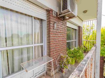 VENTA DEPARTAMENTO 2 DORMITORIOS, ESQ OV LAGOS