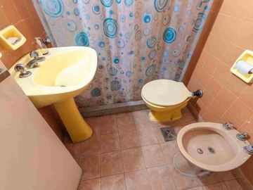 VENTA DEPARTAMENTO 2 DORMITORIOS, ESQ OV LAGOS