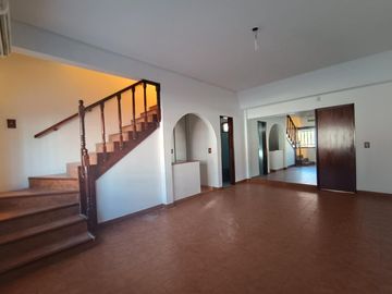Venta en block – Dos viviendas independientes con entradas propias – Parque Chacabuco