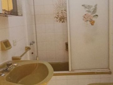 Venta en block – Dos viviendas independientes con entradas propias – Parque Chacabuco