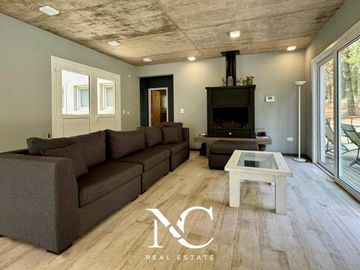 Casa en  venta en Costa Esmeralda con gas natural