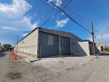 Bodega en renta en Santa Rosa, Apodaca, Nuevo León