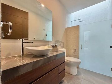 Casa en condominio en venta en Lázaro Cárdenas, Metepec, México