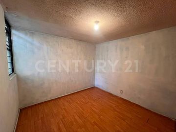 Casa en Venta de un piso - Fraccionamiento Arcos de Santa Cruz