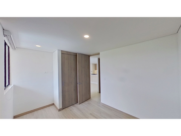 VENDO APARTAMENTO EN RIONEGRO, 74MTS, PARQ