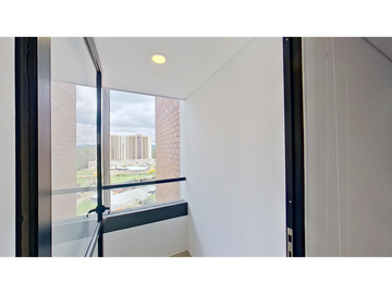 VENDO APARTAMENTO EN RIONEGRO, 74MTS, PARQ