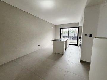 Departamento en venta en Canning