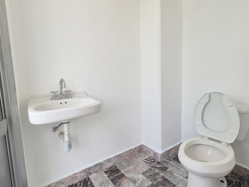 Local Comercial en Venta en Gabriel Ramos Millán Sección Cuchilla, Iztacalco