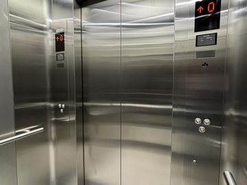 AV. DEL LIBERTADOR 498  - SEMIPISO EN ALQUILER