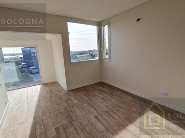 Casa al lago en Puertos del Lago Escobar  Araucarias