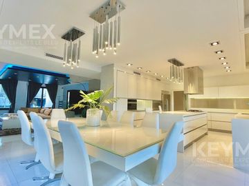 Casa en alquiler en barrio cerrado El Yacht, 4 habitaciones, amarra al agua