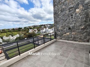 Duplex de 2 Dormitorios en Cuesta Colorada