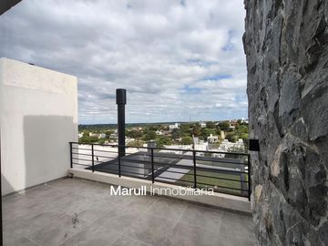 Duplex de 2 Dormitorios en Cuesta Colorada