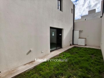 Duplex de 2 Dormitorios en Cuesta Colorada