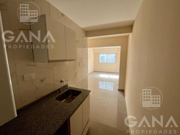 Venta Departamento Monoambiente en Martin con Balcón
