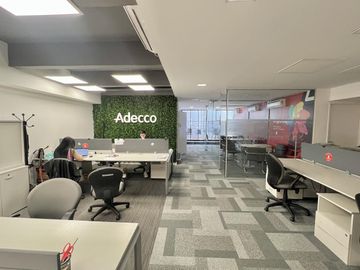 Local en venta en Nuñez de 413 m2 totales - Nuevo precio!