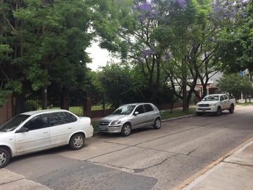 Casa - Centro (Moreno)