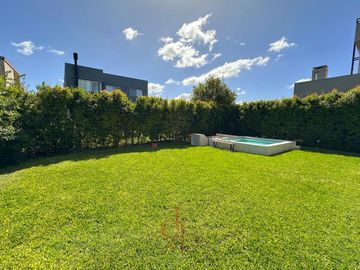 Casa en Brisas de Adrogué