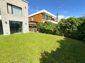 Casa en Brisas de Adrogué