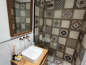 IMPECABLE Y RELUCIENTE PH DE 3 AMBIENTES EN PALERMO