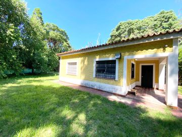 Casa quinta en Venta. 3 ambientes. Sup. de 1.523 m2 totales. Zárate